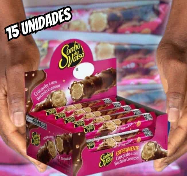 Stick Wafer Recheado Sonho de Valsa display com 15 unidades de 25g