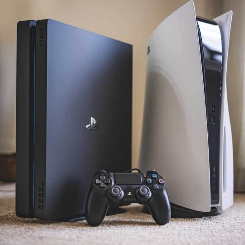 PS4 vs PS5: Qual Console Escolher? PS4 vs PS5: Qual Console Escolher?