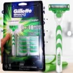 Gillette Mach3 Sensitive Aparelho de Barbear Recarregável + 9 Cargas com Aloe Vera, Ideal para Peles Sensíveis, 1 Kit