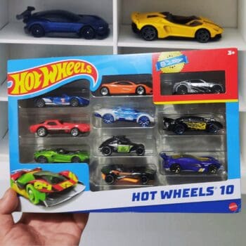 Hot Wheels Pacote 10 Carros Sortidos Modelo Pode Variar Mattel Multicor - 1 (UM) PACOTE SORTIDO SEM OPÇÃO DE ESCOLHA