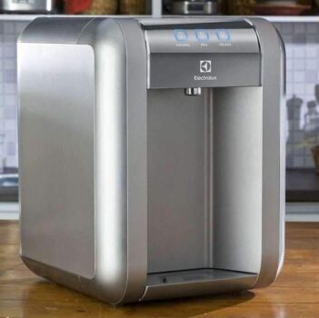 Purificador De Água Painel Touch Electrolux Pe11x - Prateado 110v/220v