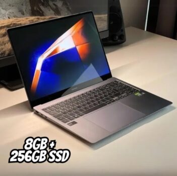 Notebook Samsung Galaxy Book4 Intel Inside U300, 8GB, 256GB SSD, UHD Graphics, 15.6" Full HD LED, 1.55kg, Windows 11 Home, NP750XGJ-KG7BR