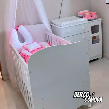 Quarto De Bebê Completo Berço Americano E Cômoda Uli Peroba