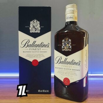 Ballantine's Whisky Finest Blended Escocês - 1 Litro
