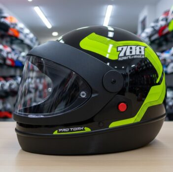 CAPACETE FECHADO PRO TORK SPORT MOTO 788 PRETO – AMARELO TAM. 56
