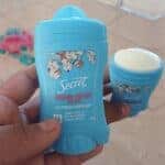 Desodorante Antitranspirante em Barra Secret Proteção de Algodão 45g