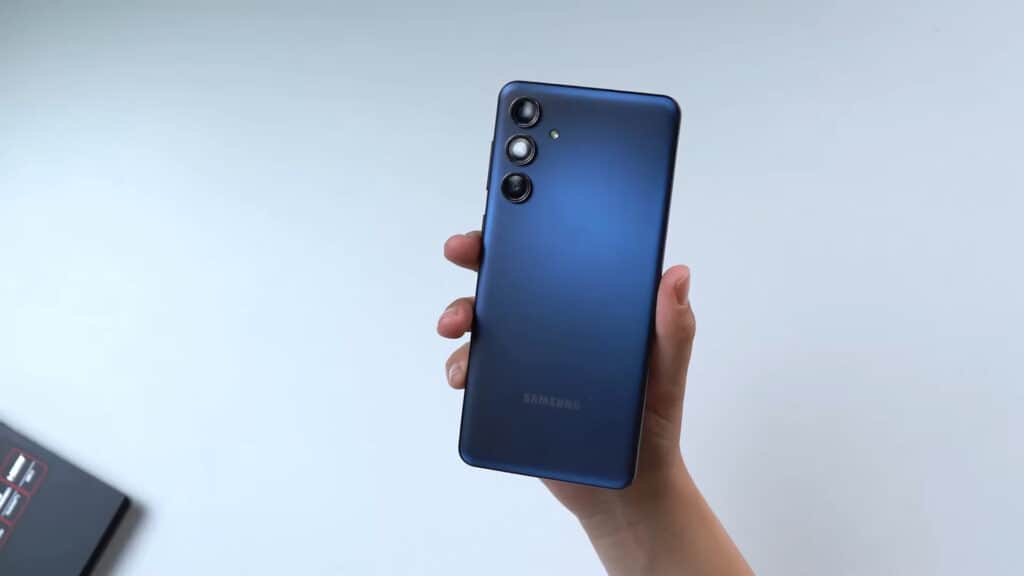 Galaxy M55: O Melhor Samsung por R$ 1.300? Analisamos Tudo! Galaxy M55: O Melhor Samsung por R$ 1.300? Analisamos Tudo!