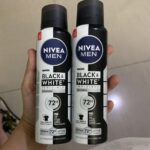 Kit NIVEA Desodorante Aerosol Men Black&White Invisible - 2 unidades