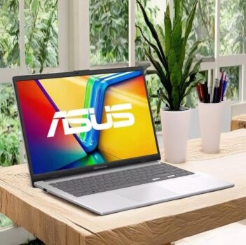 Notebook ASUS Vivobook Go E1504GA Intel Core i3 N305 4GB Ram 256GB SSD Linux KeepOS Tela 15,6" FHD Silver - NJ447