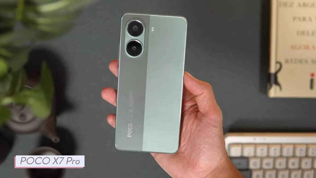 iPhone 16e vs Poco X7 Pro: Qual o Melhor Custo-Benefício em 2025? iPhone 16e vs Poco X7 Pro: Qual o Melhor Custo-Benefício em 2025?
