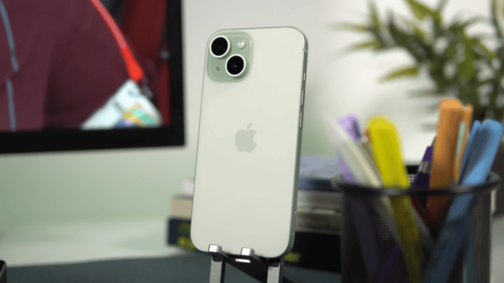 Por Que as Pessoas Escolhem um iPhone em Vez de um Galaxy S23? Por Que as Pessoas Escolhem um iPhone em Vez de um Galaxy S23?