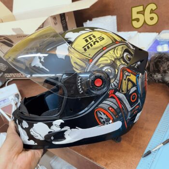 Capacete Fechado Mixs Helmets MX5 VÍrus Fosco Tam. 56 Bege 56