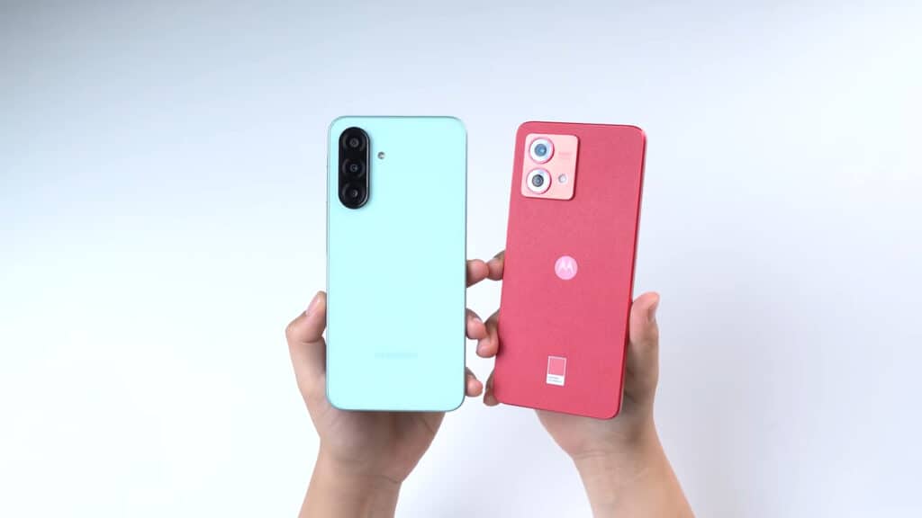 Galaxy A26 vs Moto G84: Qual Celular Entrega Mais em 2025? Galaxy A26 vs Moto G84: Qual Celular Entrega Mais em 2025?