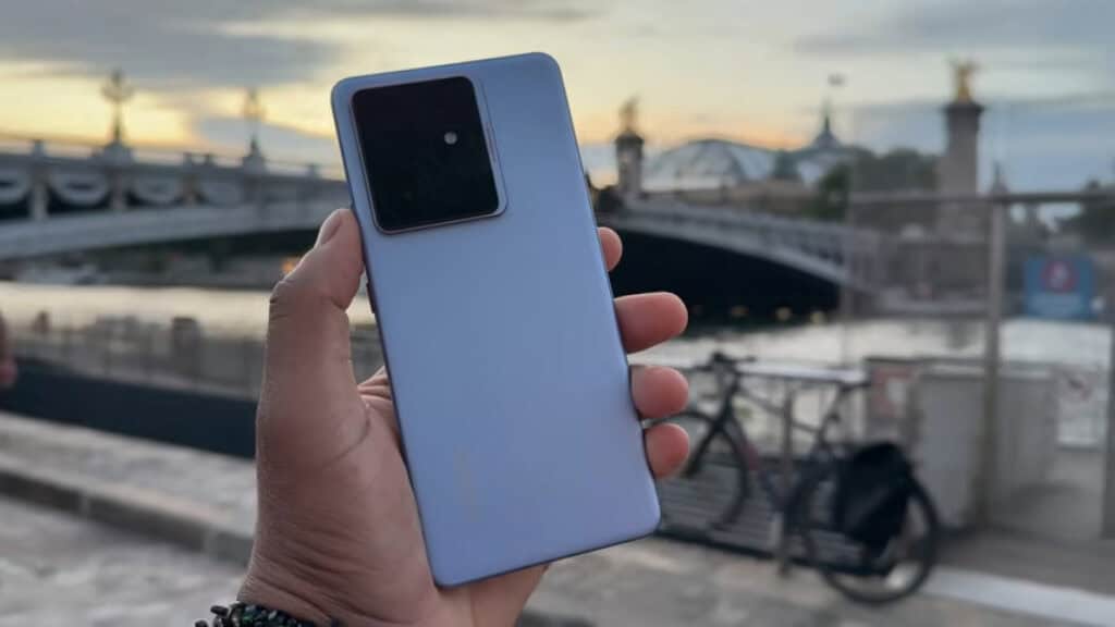 Realme GT 7: O Novo Flagship Killer de 2025 com 7000mAh, 144Hz e 2.400.000 Pontos no AnTuTu Realme GT 7: O Novo Flagship Killer de 2025 com 7000mAh, 144Hz e 2.400.000 Pontos no AnTuTu