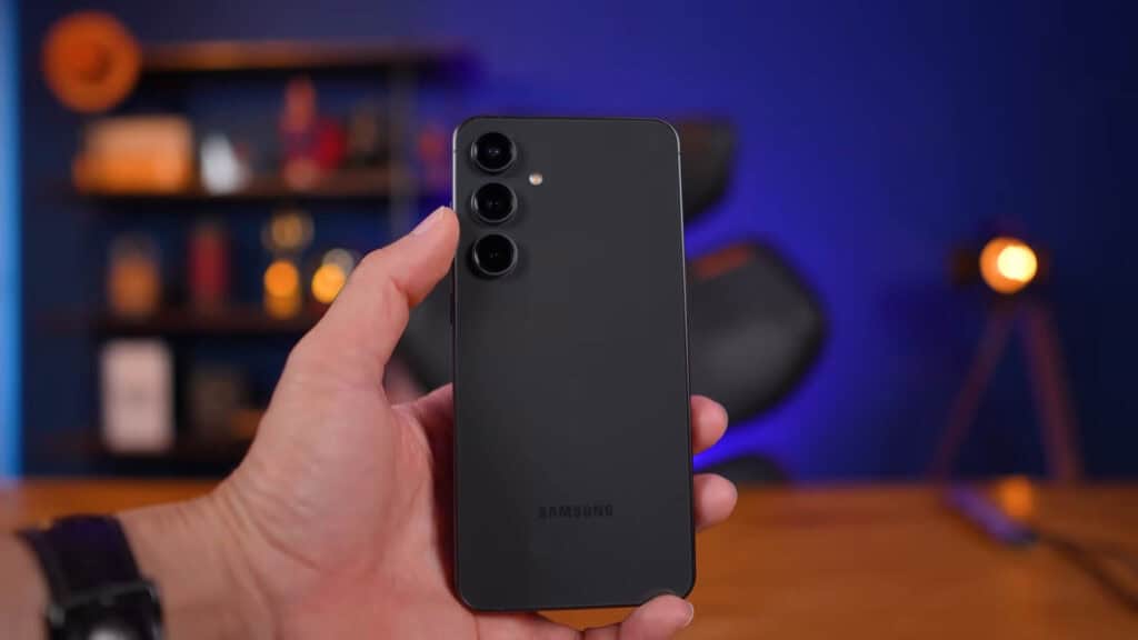 Galaxy S24 FE Vale a Pena em 2025? Análise Completa Galaxy S24 FE Vale a Pena em 2025? Análise Completa