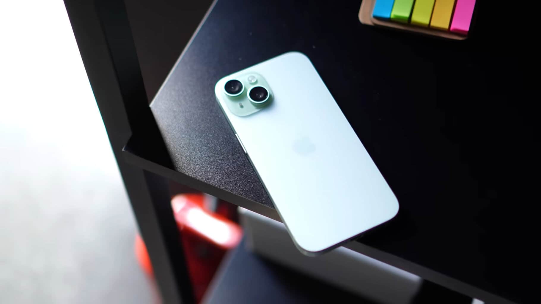 iPhone 15: O Melhor iPhone Custo-Benefício para Comprar em 2025 iPhone 15: O Melhor iPhone Custo-Benefício para Comprar em 2025