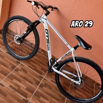 Bicicleta mountain bike GTS PRO M5 Techs 29 Aro 29 tamanho do Quadro 15" - branco