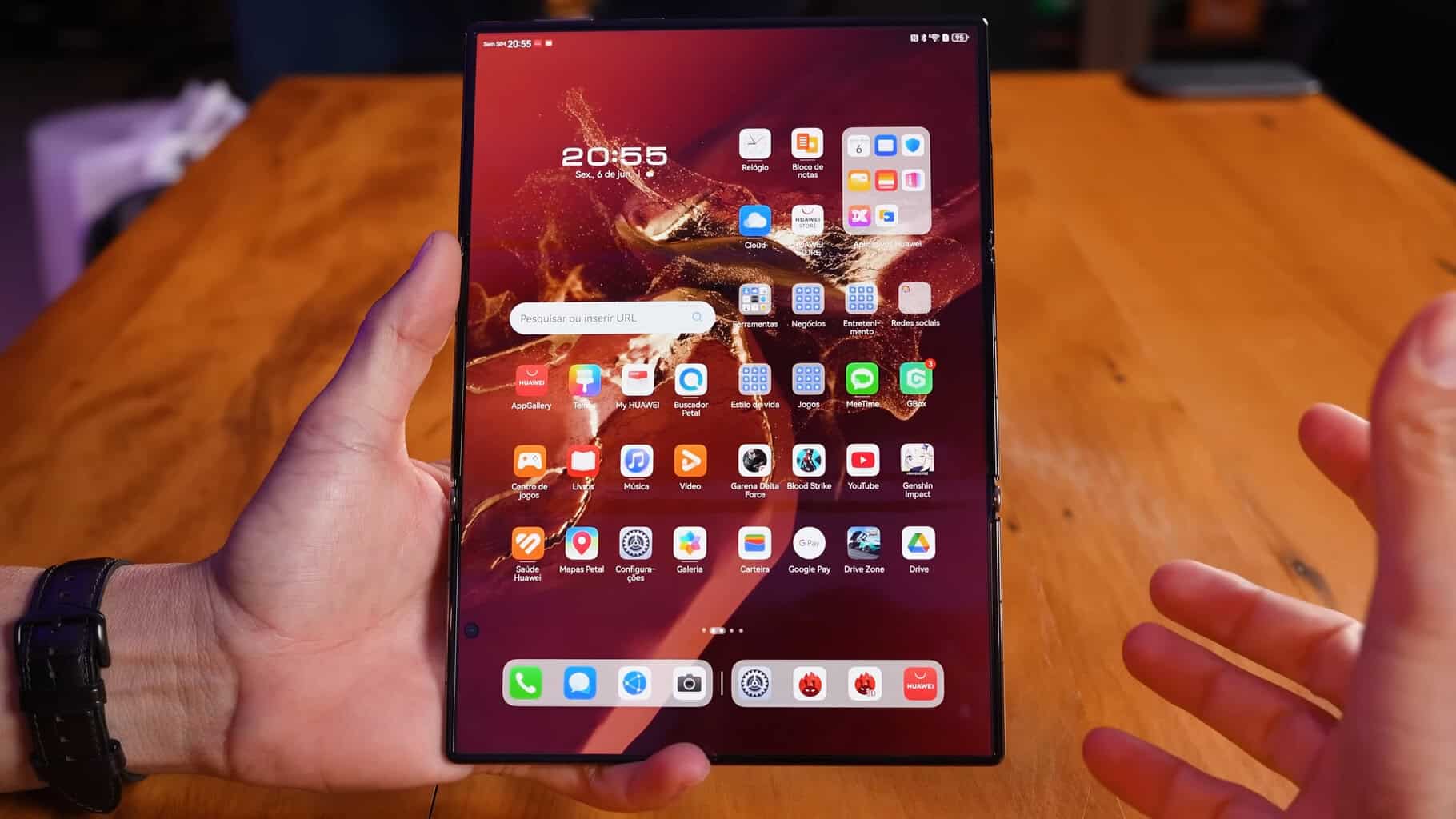 Huawei Mate XT Ultimate Design: O Revolucionário Celular Trifold da Huawei Huawei Mate XT Ultimate Design: O Revolucionário Celular Trifold da Huawei