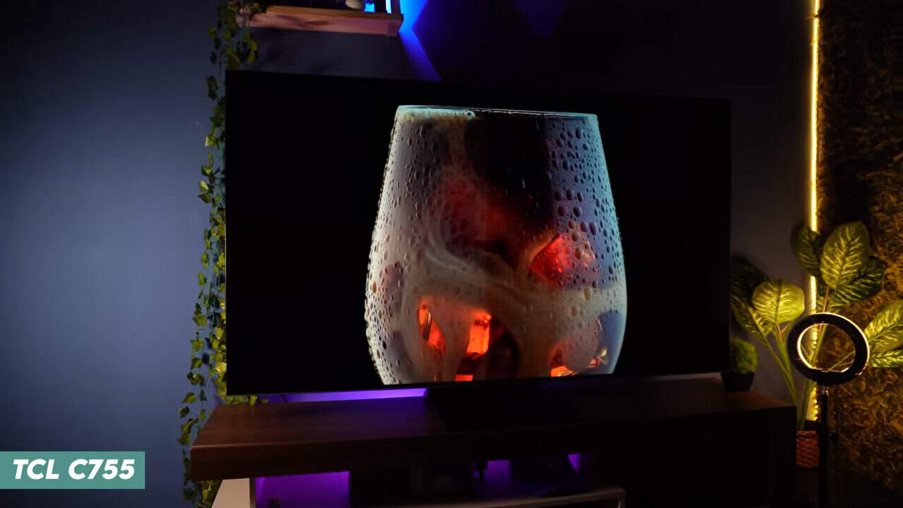 TCL C7K: A Nova TV Mini LED Que Impressiona em 2025 TCL C7K: A Nova TV Mini LED Que Impressiona em 2025