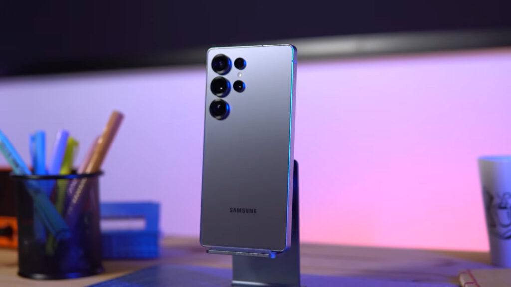 Galaxy S25 Ultra: Avaliação Completa Após 6 Meses de Uso — Ainda Vale a Pena em 2025? Galaxy S25 Ultra: Avaliação Completa Após 6 Meses de Uso — Ainda Vale a Pena em 2025?