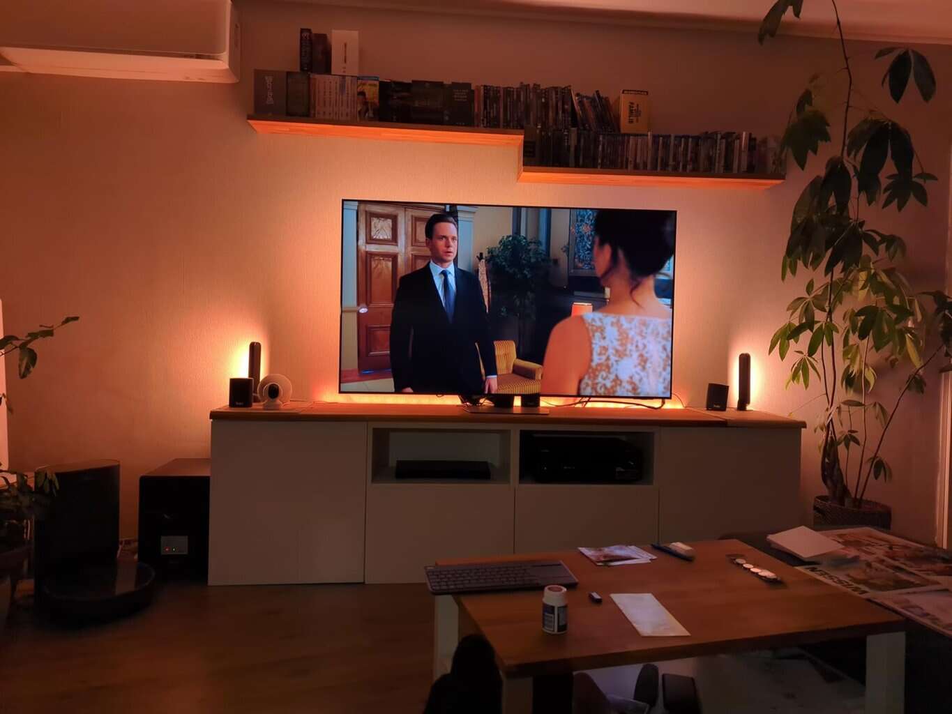 Samsung Neo QLED QN90D Ainda Vale a Pena em 2025? Descubra o Valor Ideal e Alternativas Samsung Neo QLED QN90D Ainda Vale a Pena em 2025? Descubra o Valor Ideal e Alternativas