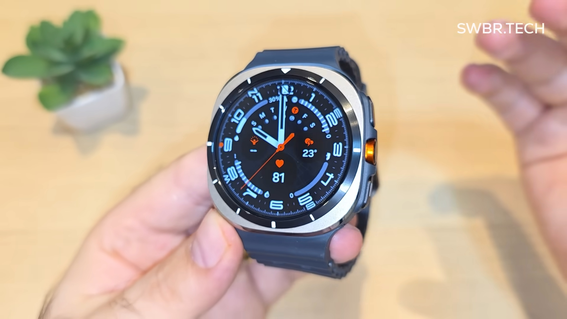 Galaxy Watch Ultra ou Amazfit T-Rex 3: Qual vale mais a pena em 2025? Galaxy Watch Ultra ou Amazfit T-Rex 3: Qual vale mais a pena em 2025?