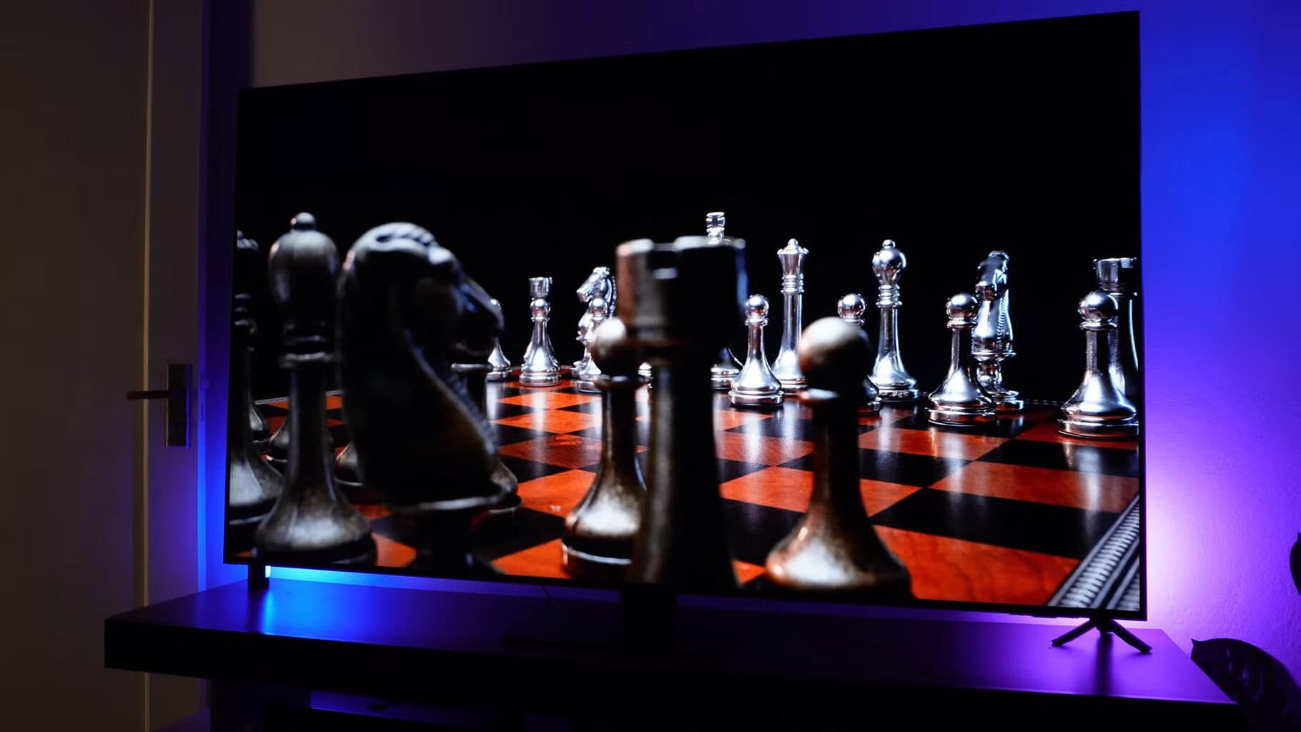 TV LG ou TCL? NanoCell ou QD Mini LED? Qual a Melhor Compra em 2025?