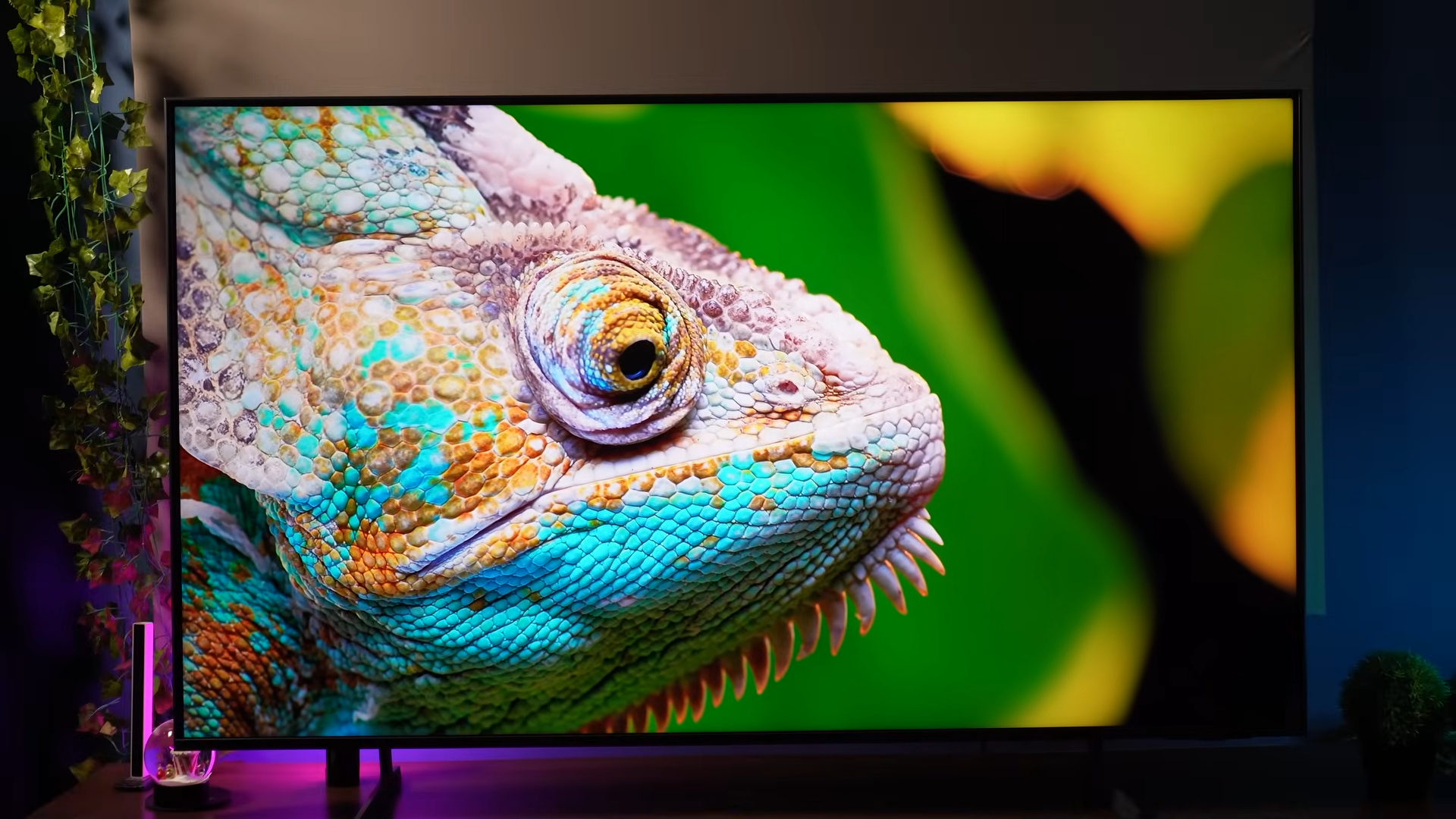 Nova TV QLED Samsung QEF1: Boa Imagem, Upscaling Acima da Média e Recursos Extras Nova TV QLED Samsung QEF1: Boa Imagem, Upscaling Acima da Média e Recursos Extras