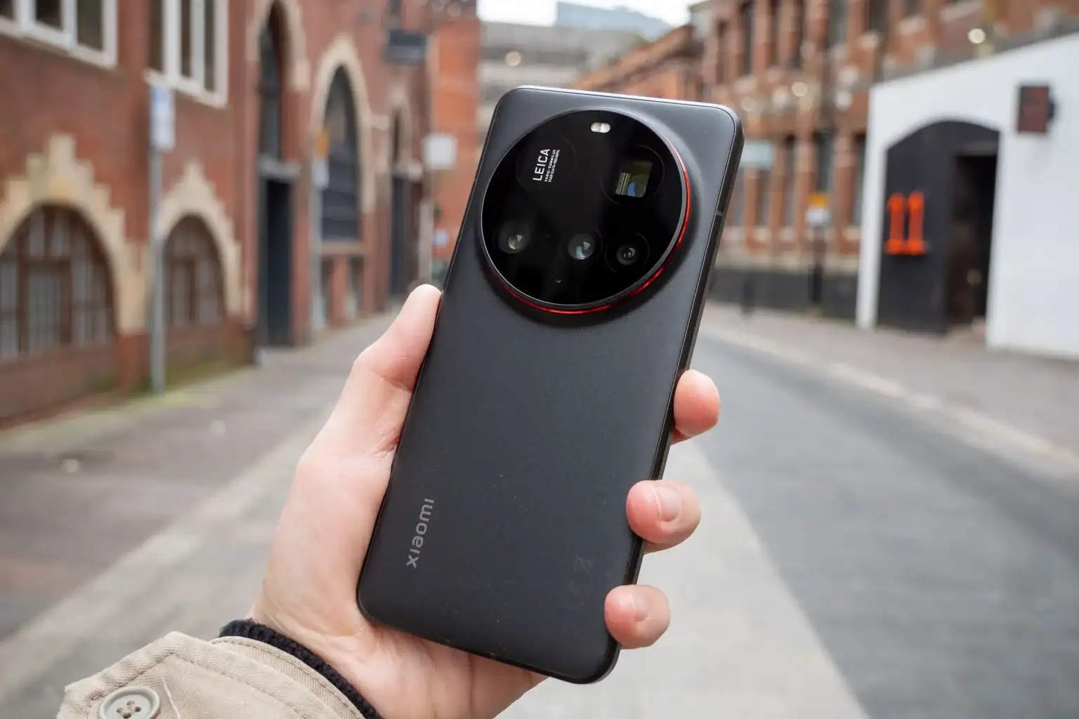 Xiaomi 15 Ultra: O Smartphone Mais Avançado da Xiaomi em 2025 com Kit de Fotografia Profissional Xiaomi 15 Ultra: O Smartphone Mais Avançado da Xiaomi em 2025 com Kit de Fotografia Profissional