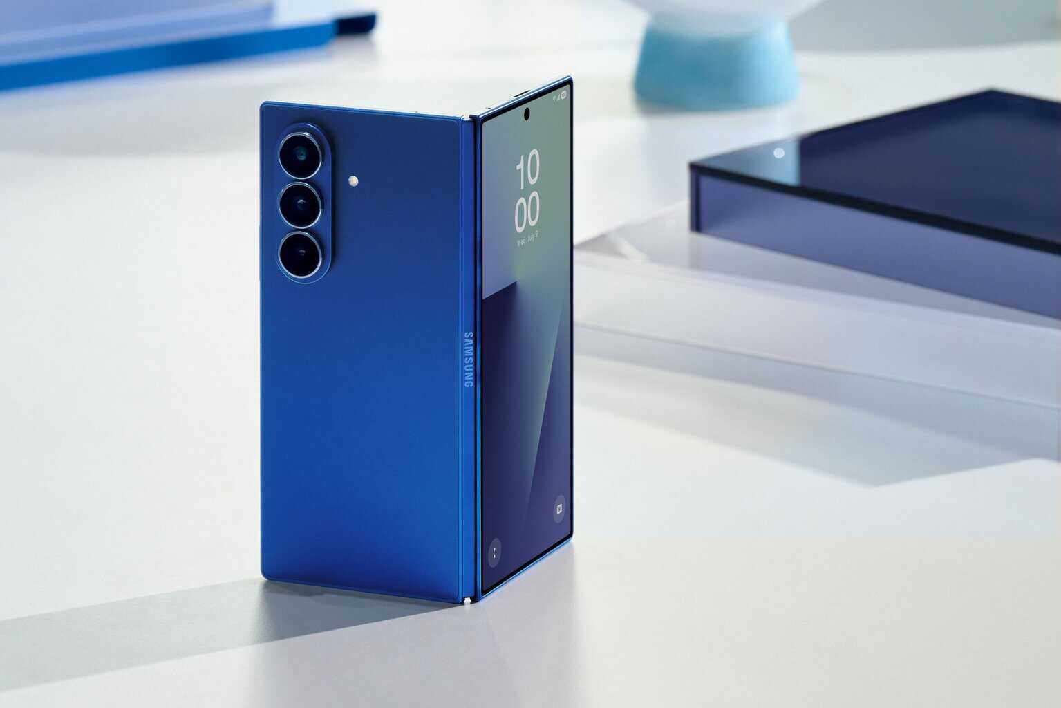 Galaxy Z Fold 7: Novo Design, Tela Melhorada e Câmera de 200MP – Vale a Pena?