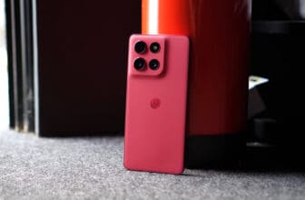 Moto G86 vs Galaxy A56: Qual é o Melhor Celular Custo-Benefício em 2025?
