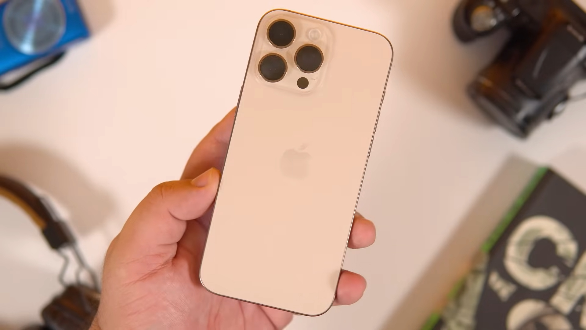 iPhone 16 Pro Max em 2025: Ainda Vale a Pena Comprar ou Esperar o iPhone 17? iPhone 16 Pro Max em 2025: Ainda Vale a Pena Comprar ou Esperar o iPhone 17?