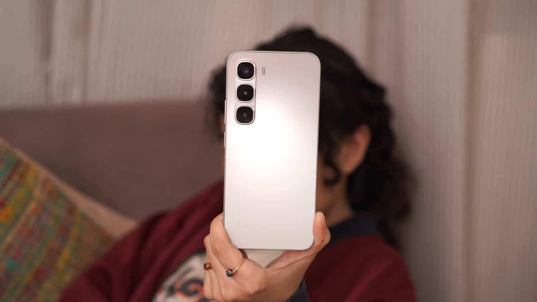 Infinix HOT 60 Pro: Review Completo e Tudo o Que Você Precisa Saber