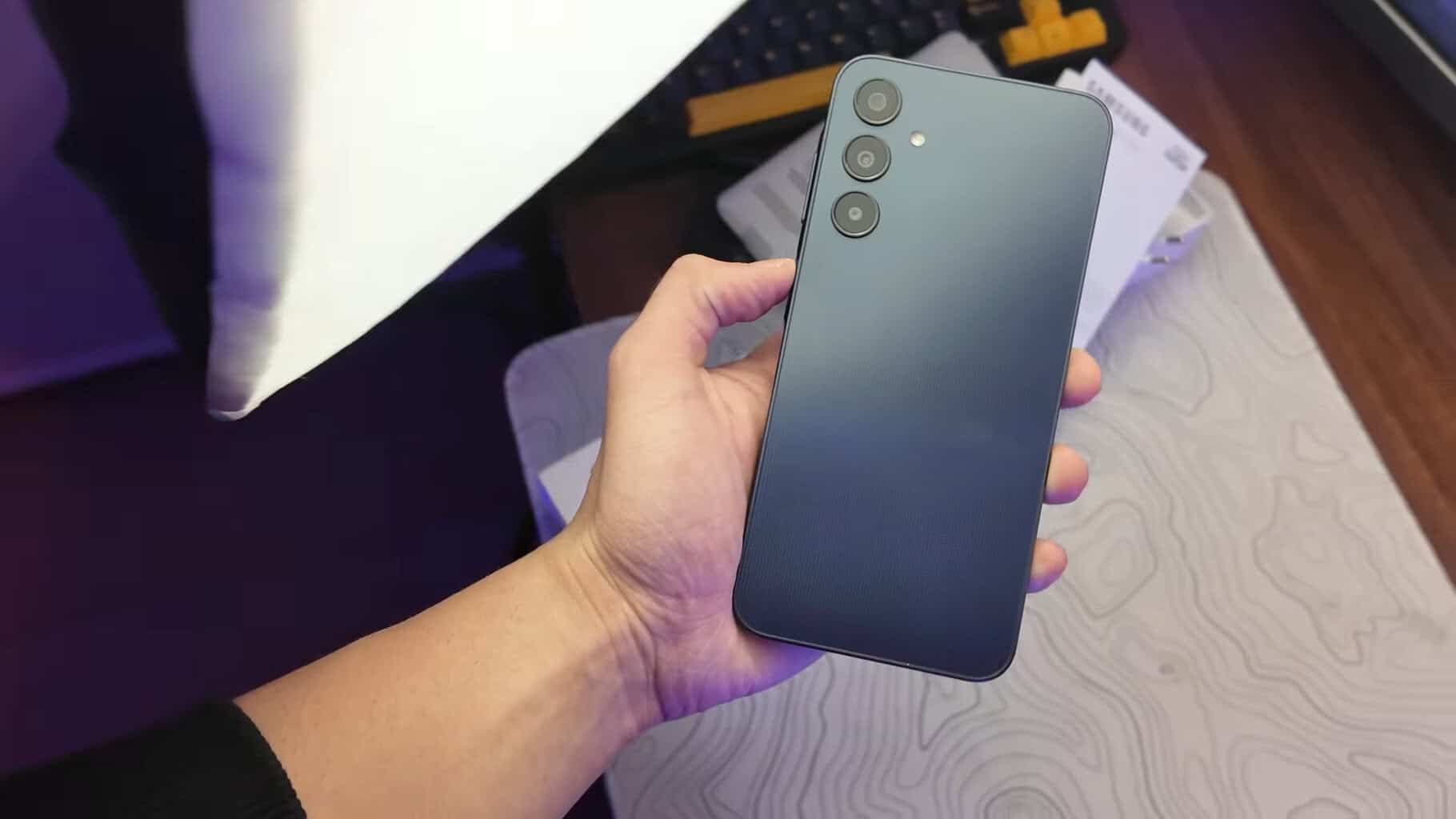 Samsung Galaxy A25 5G — O Melhor Celular Até R$ 1.000 em 2025?