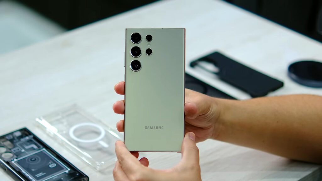 Galaxy S24 Ultra: Agora com Preço de Verdade e Rival Direto do iPhone 16 Pro Max