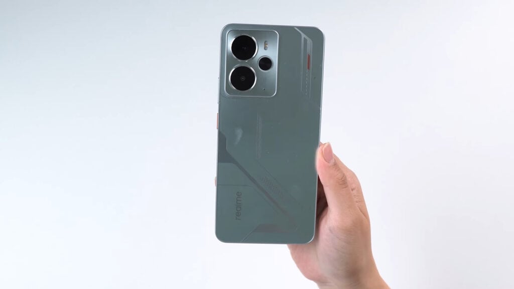 Realme 14 5G por R$ 1700: Vale a Pena ou é Furada? Realme 14 5G por R$ 1700: Vale a Pena ou é Furada?