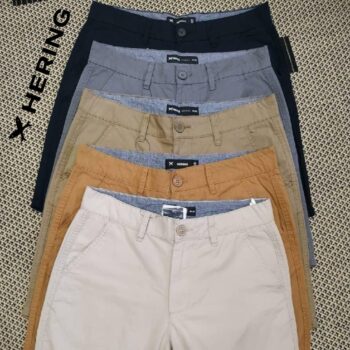 Bermuda Básica Masculina Chino Hering