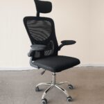 Cadeira De Escritório Diretor Oficial Ravena Com Apoio Preto