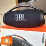 Caixa de Som JBL Boombox 3 Bluetooth Amplificada Portátil 80W RMS - Bivolt