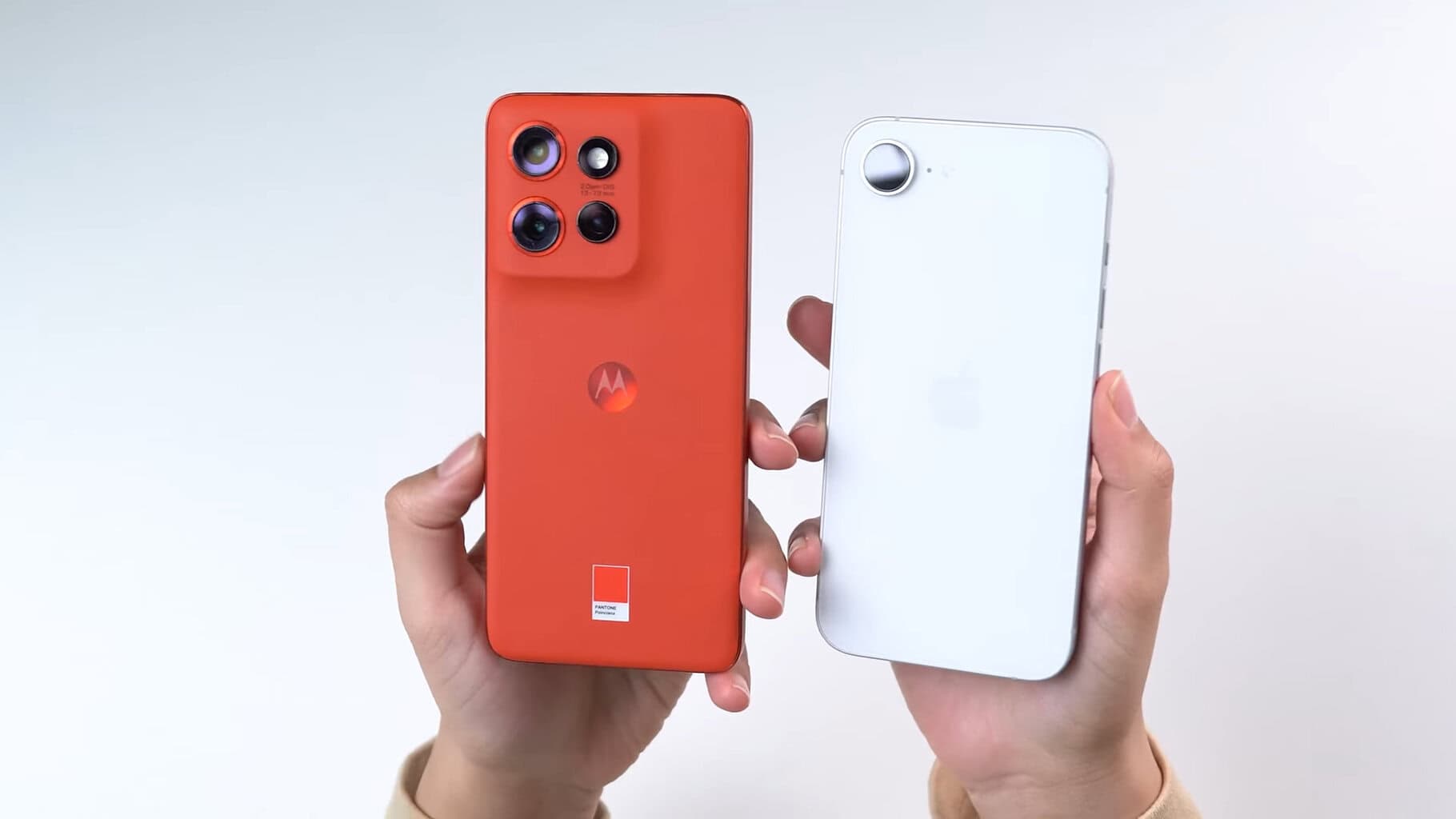 Edge 50 Neo vs iPhone 16e: Qual vale mais a pena em 2025? Edge 50 Neo vs iPhone 16e: Qual vale mais a pena em 2025?