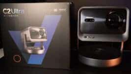 Hisense C2 Ultra – O Projetor que Transforma sua Sala em um Cinema