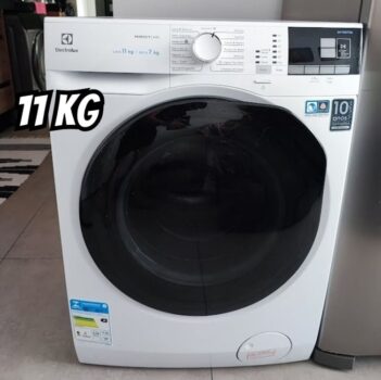 Lava e Seca Electrolux 11kg Perfect Care LSP11 - 110V