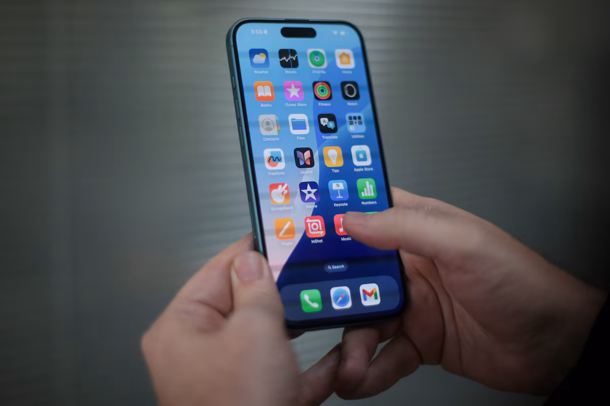 Erros Mais Comuns ao Comprar um iPhone e Como Evitá-los Erros Mais Comuns ao Comprar um iPhone e Como Evitá-los