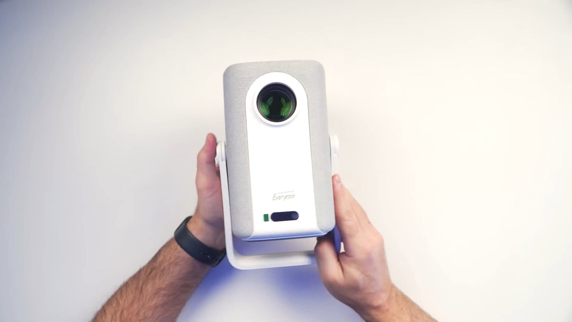 Everycom R16: projetor compacto, bonito e surpreendente pelo preço (análise completa)