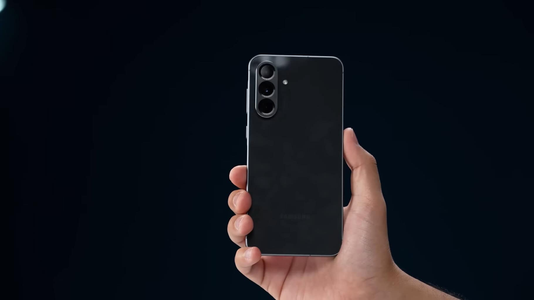 Galaxy A56 5G em 2025: desempenho de quase 1 milhão no AnTuTu, preço histórico e o melhor custo-benefício da Samsung Galaxy A56 5G em 2025: desempenho de quase 1 milhão no AnTuTu, preço histórico e o melhor custo-benefício da Samsung