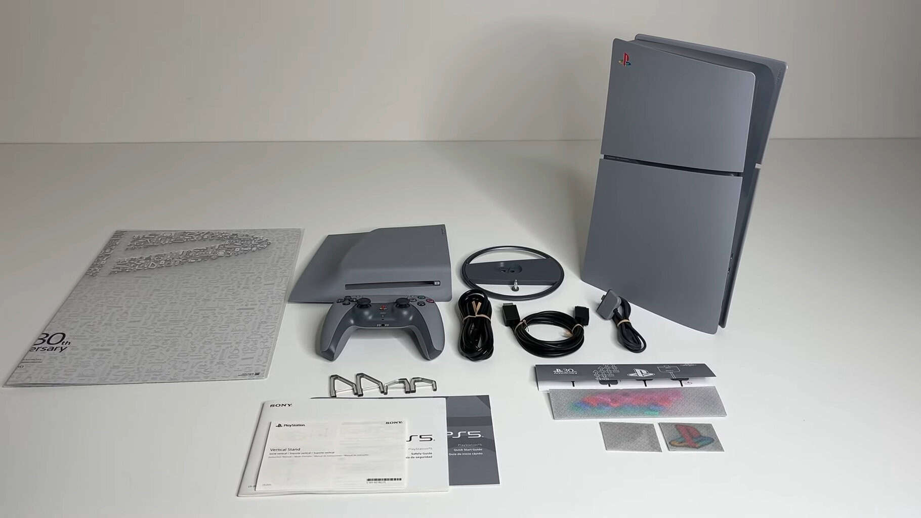 PS5 Slim Edição Limitada 30 Anos (Digital): Unboxing Completo, Itens da Caixa, Diferenças e Se Vale a Pena
