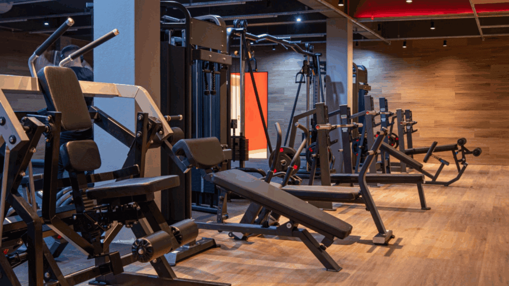 Estações de Musculação 2025: TOP 5 para Montar Sua Academia em Casa (Guia Completo)