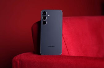 Artigos Galaxy S25 FE Chega ao Brasil: Será o Fim do Poco F7?