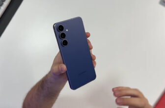 Artigos Galaxy S25 FE: primeiras impressões com tela de bordas menores, construção mais robusta e 7 anos de atualização