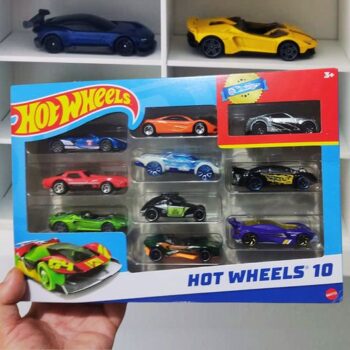 Hot Wheels Diecast Veículo de Brinquedo Pacote Surpresa 10 carros para crianças a partir de 3 anos